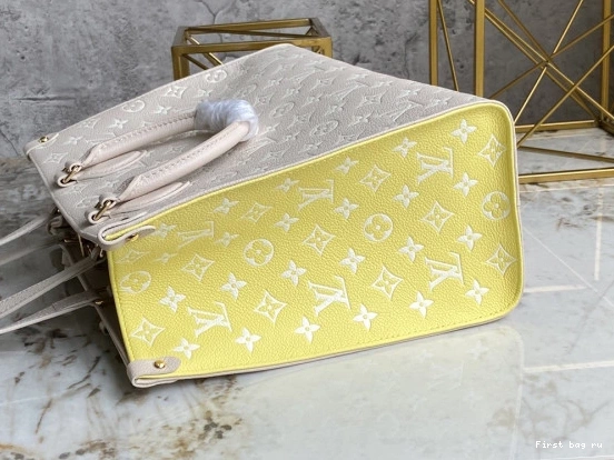 First bag ru MM ONTHEGO LOUIS VUITTON 0813